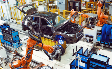 東風(fēng)英菲尼迪 以“奮進(jìn)之年”為號(hào)角，多維戰(zhàn)略布局釋放潛能，驅(qū)動(dòng)未來汽車銷售新篇章